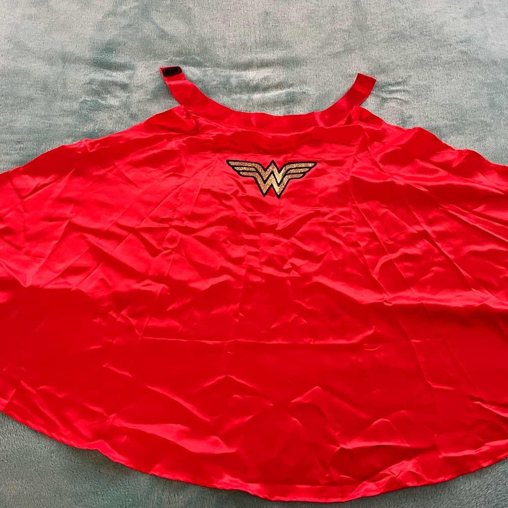 Like New! DC Red Wonder Woman Fabric